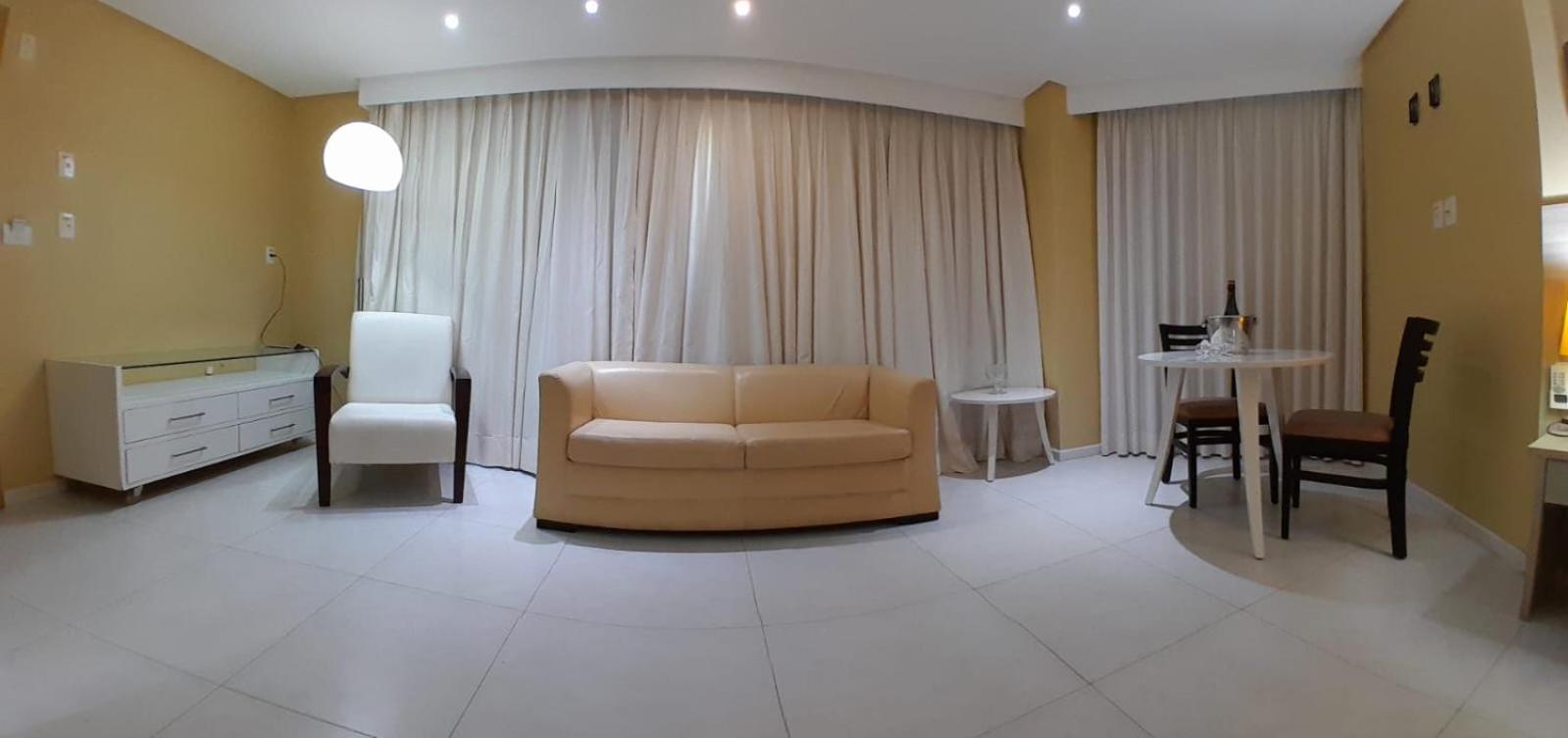 Anai Hotel Жабуатан-дус-Гуарарапис Экстерьер фото